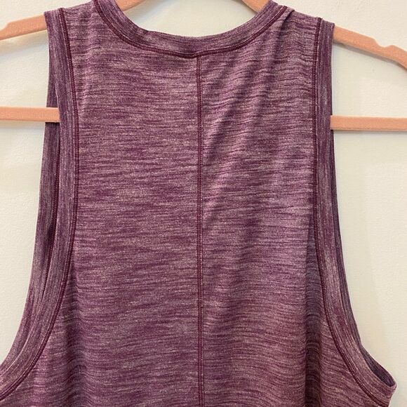 Lululemon Athletic Purple Muscle Top Women  Size 4 - Picture 7 of 8